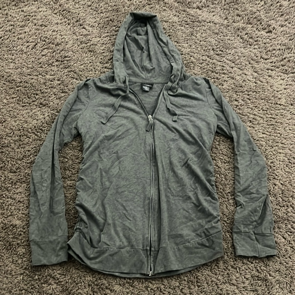 Maternity zip up